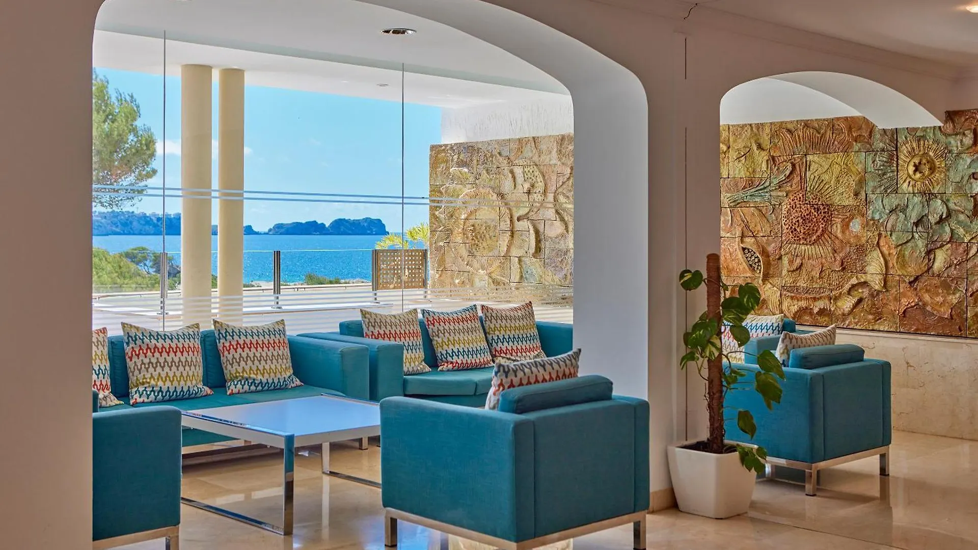 Universal Hotel Lido Park & Spa Peguera