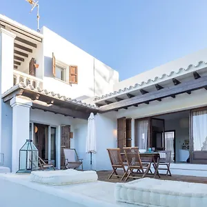 Сasa de vacaciones Casa En Ibiza Con Vistas Increibles En Playa Des Figueral